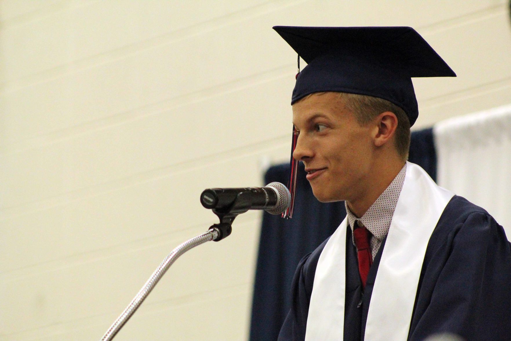 053019-reed-gallery-grad019